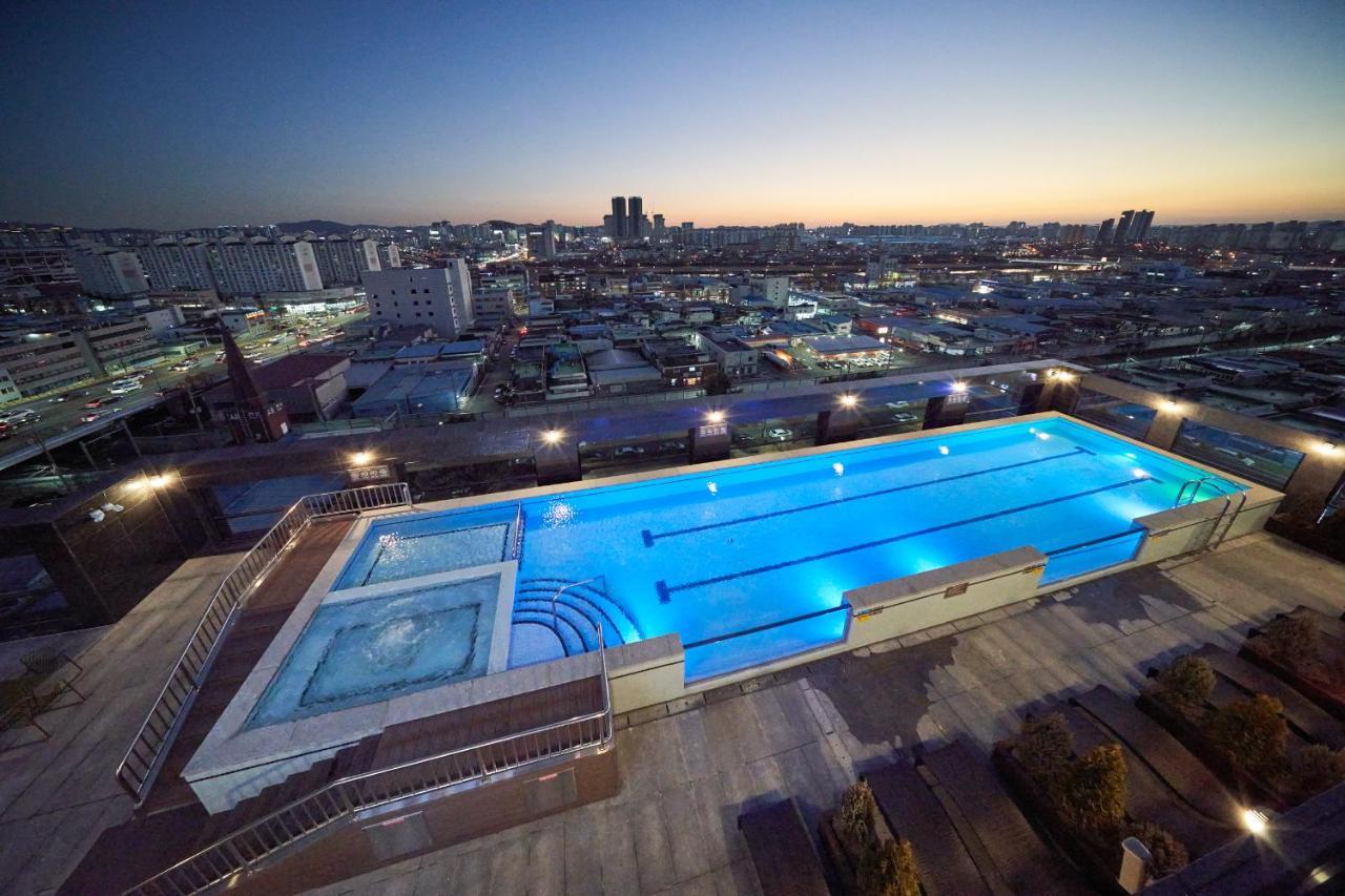 Gwangju H1 Hotel Gwangju Metropolitan City Exterior foto